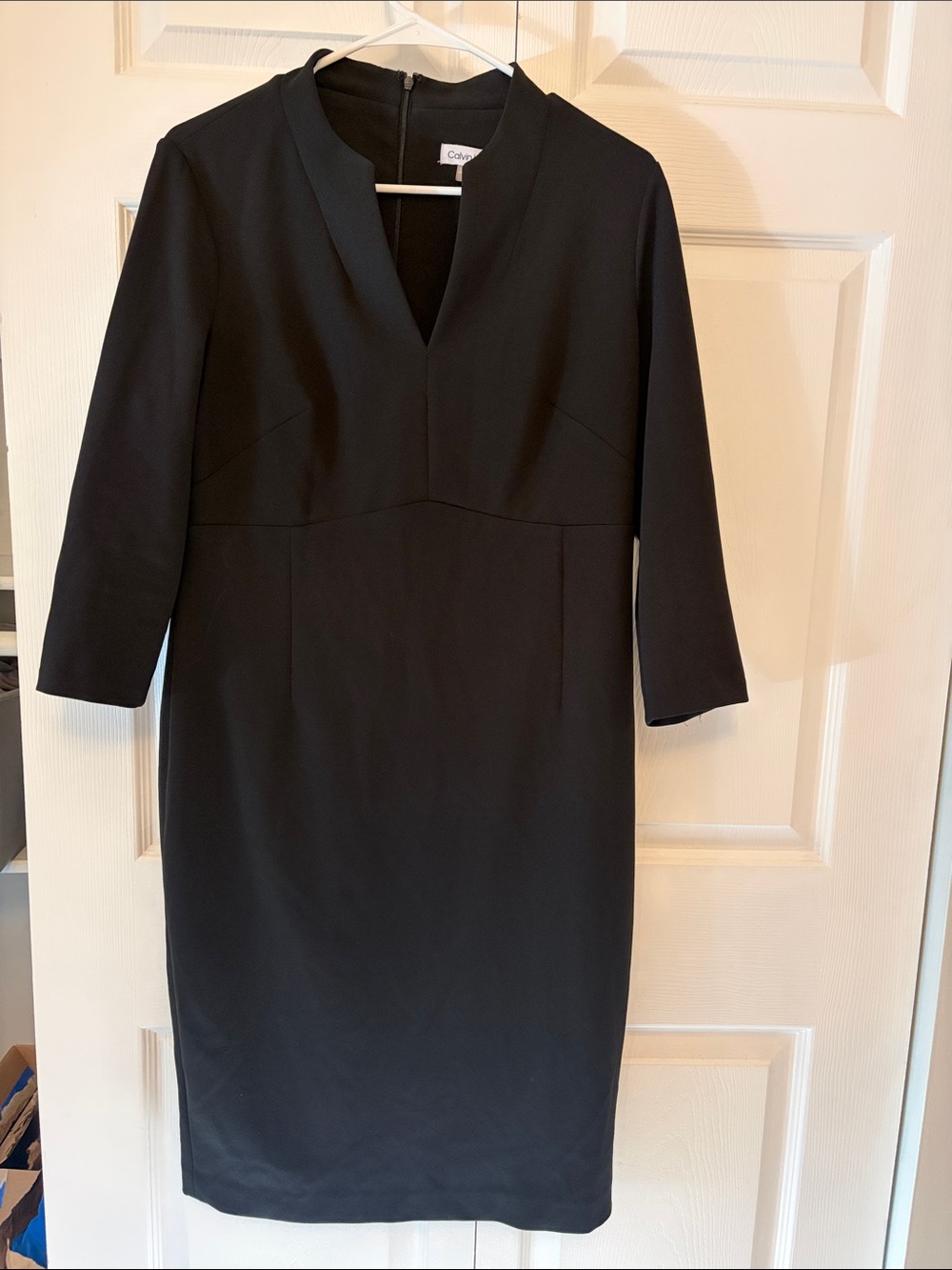 Calvin Klein Black V-Neck Long Sleeve Sheath Dress